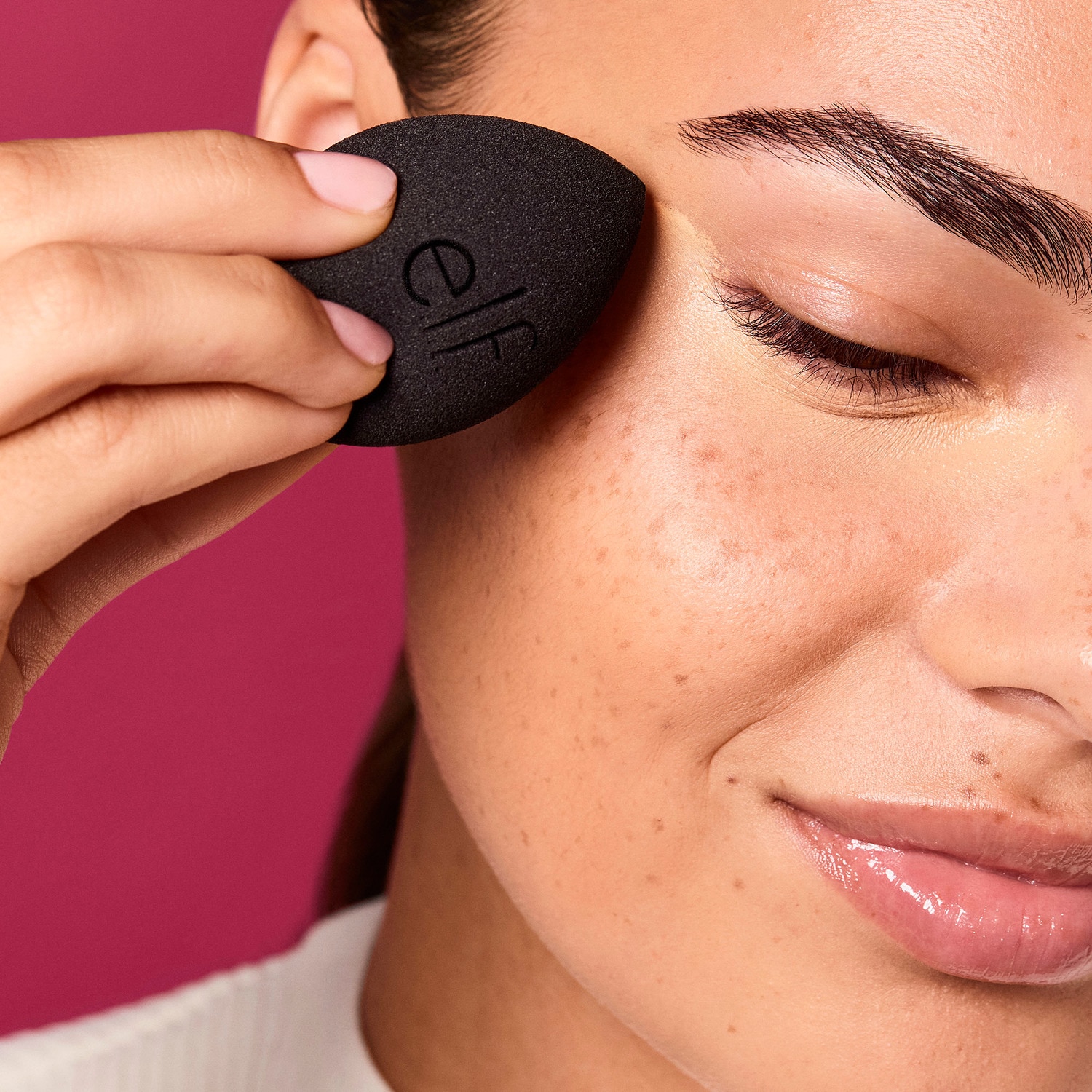 E.L.F. BOUNCE & BLUR PRO SPONGE (ESPONJA FACIAL MULTIFUNCIONAL)